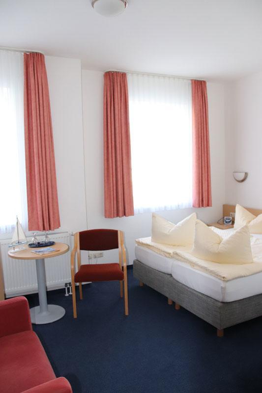 Hotel Garni Meeresgruss Sassnitz Eksteriør billede